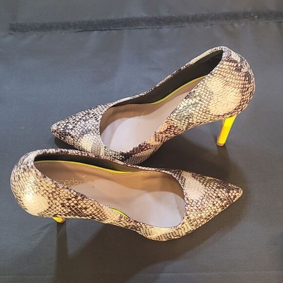 BRAND NEW SHOEDAZZLE ANIMAL PRINT POINTED TOE SLIP-ON HIGH HEEL PUMP - Picture 11 of 14